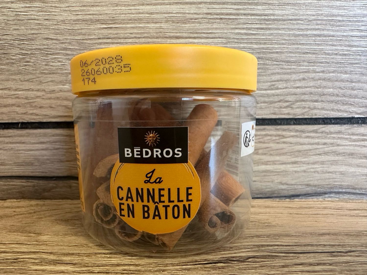 Canelle en bâton