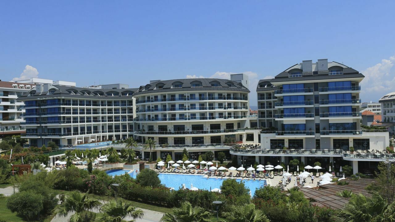 Commodore Elite Suites &amp; Spa - Adults only *****