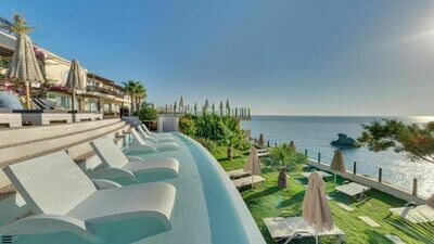 Sea Side Resort &amp; Spa *****