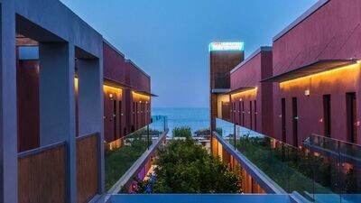 Cooee Corissia Harmony ****