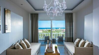 Matheo Villas &amp; Suites ****