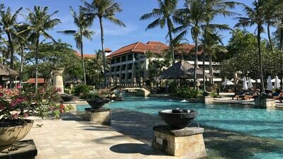 Conrad Bali *****