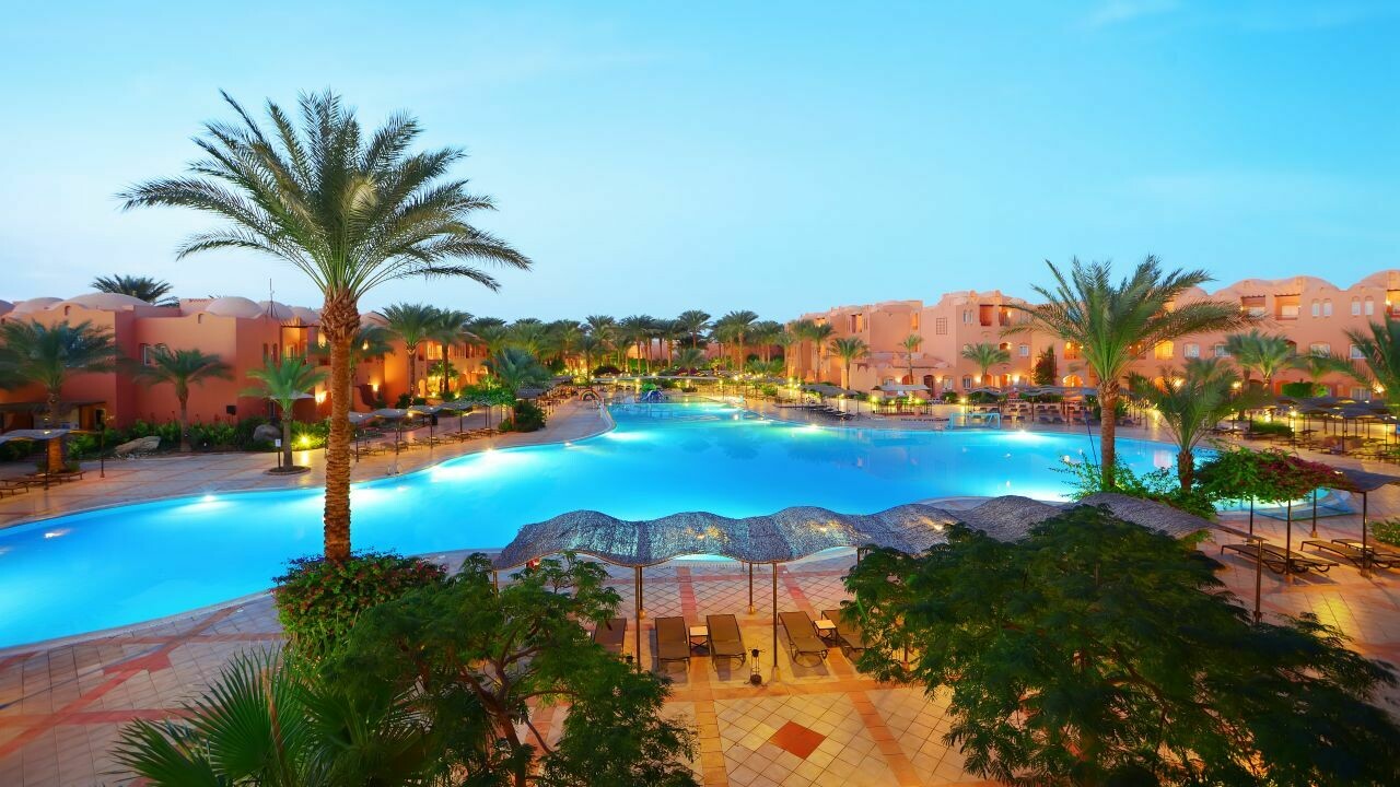 Jaz Makadi Oasis Resort ****