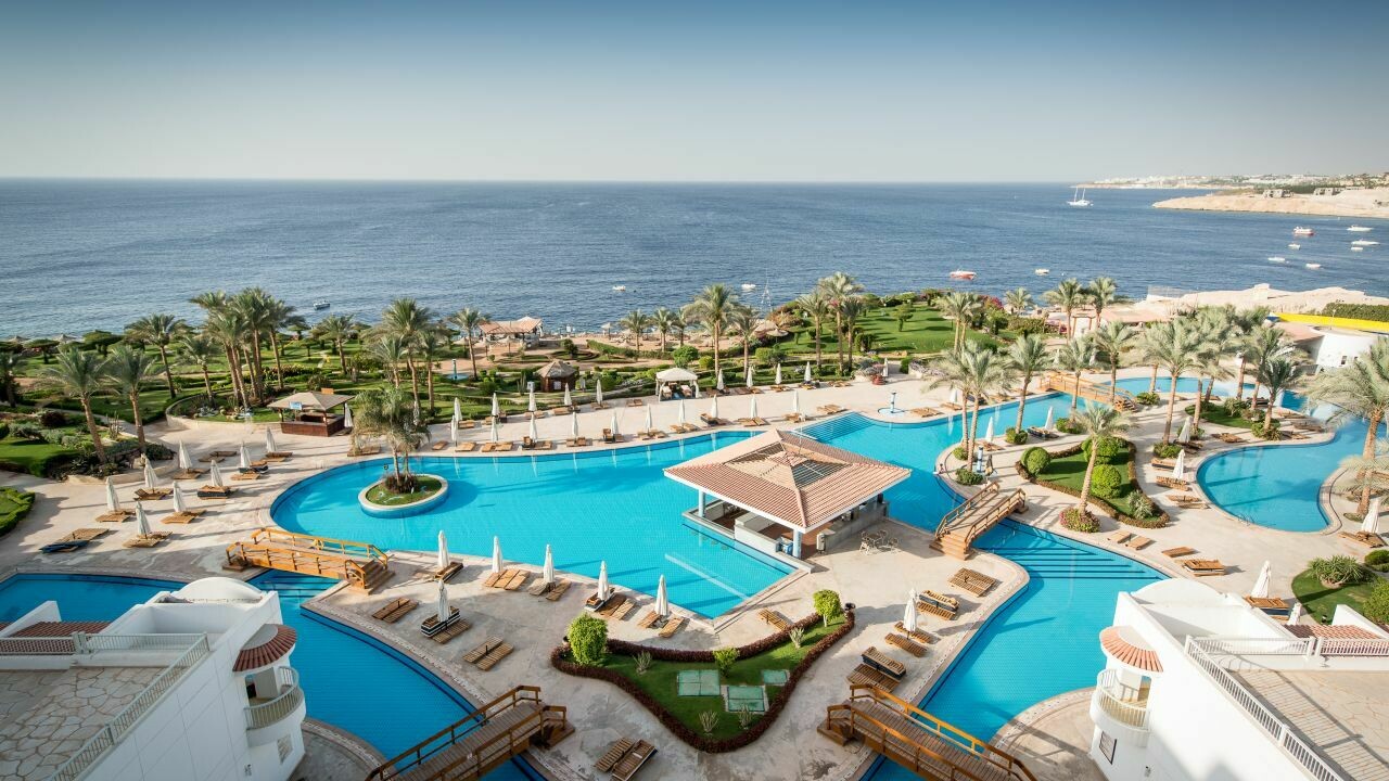 Siva Sharm ****