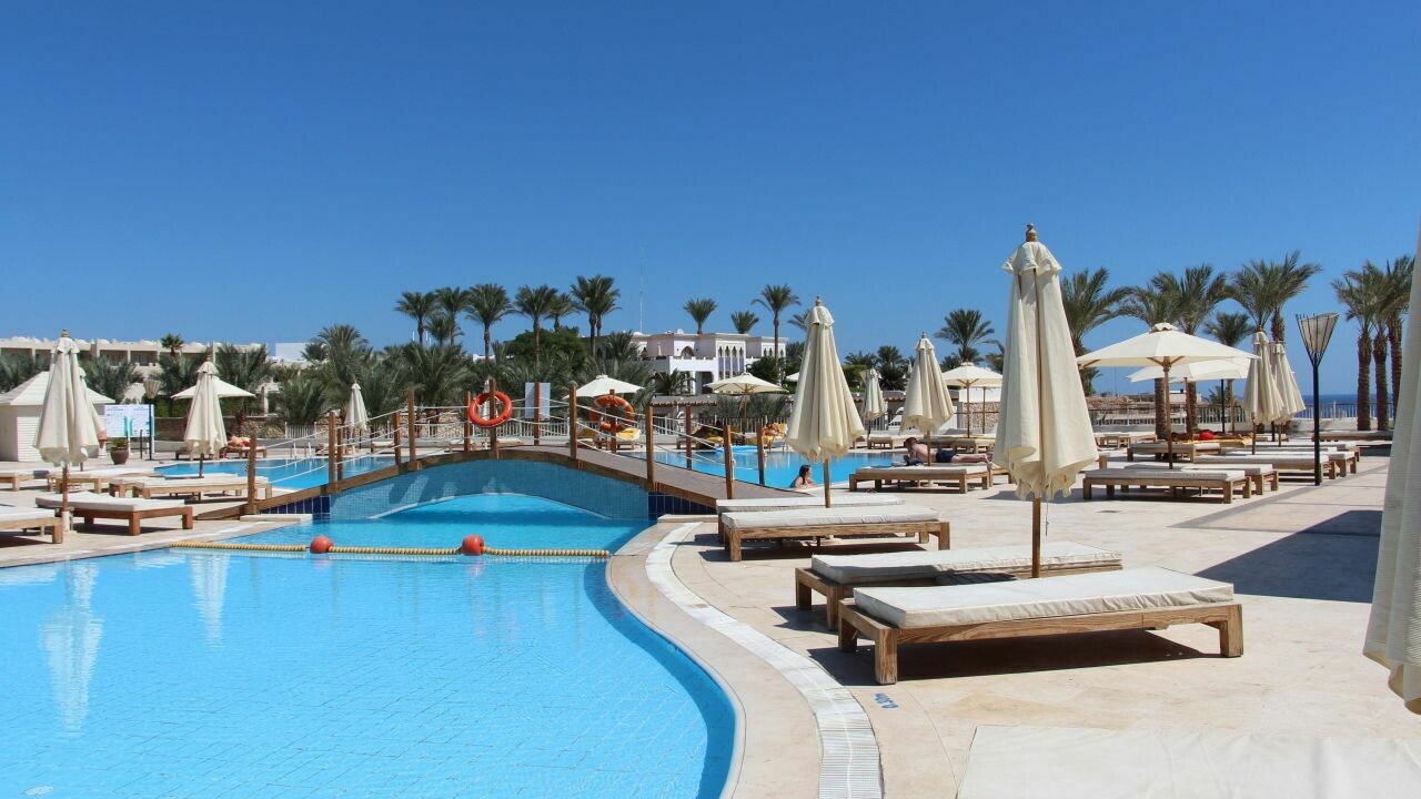 Reef Oasis Beach Resort ****