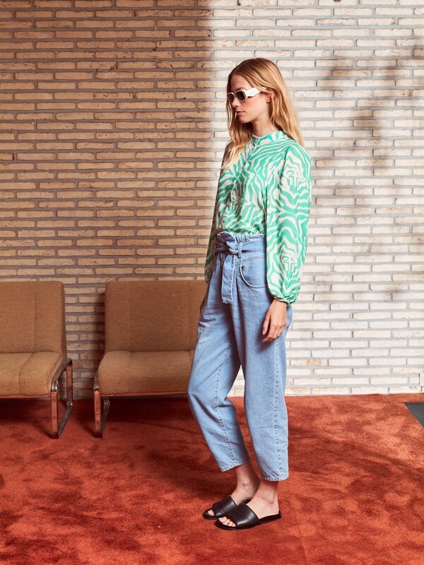 IMPREVU - JEANS in ECO blue denim