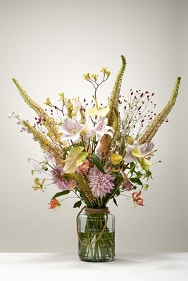 Vaasarrangement →