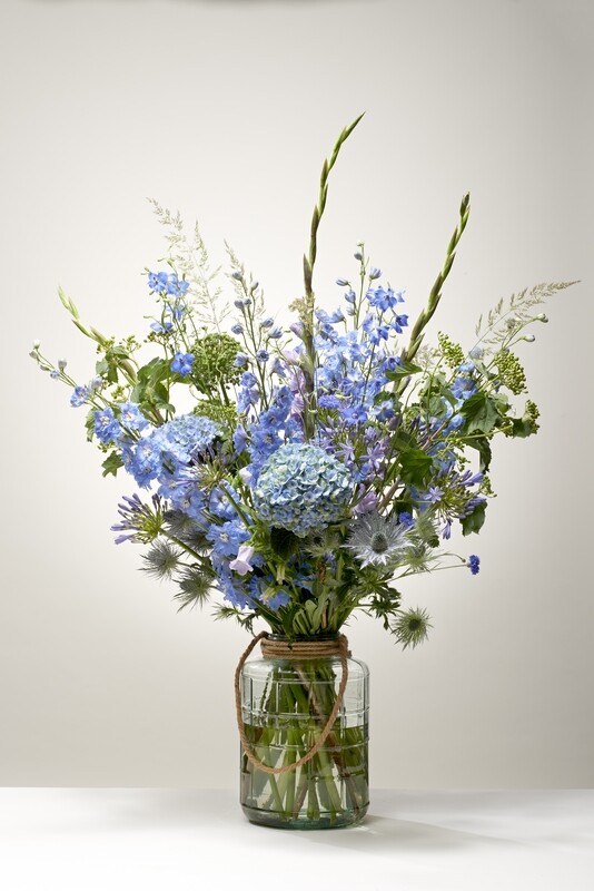 Vaasarrangement Nevel