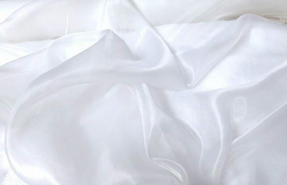 Tenture blanche organza de 6 x 1,5m