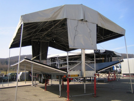 Scène mobile Europodium Hydrau IV de 9 x 6,7m