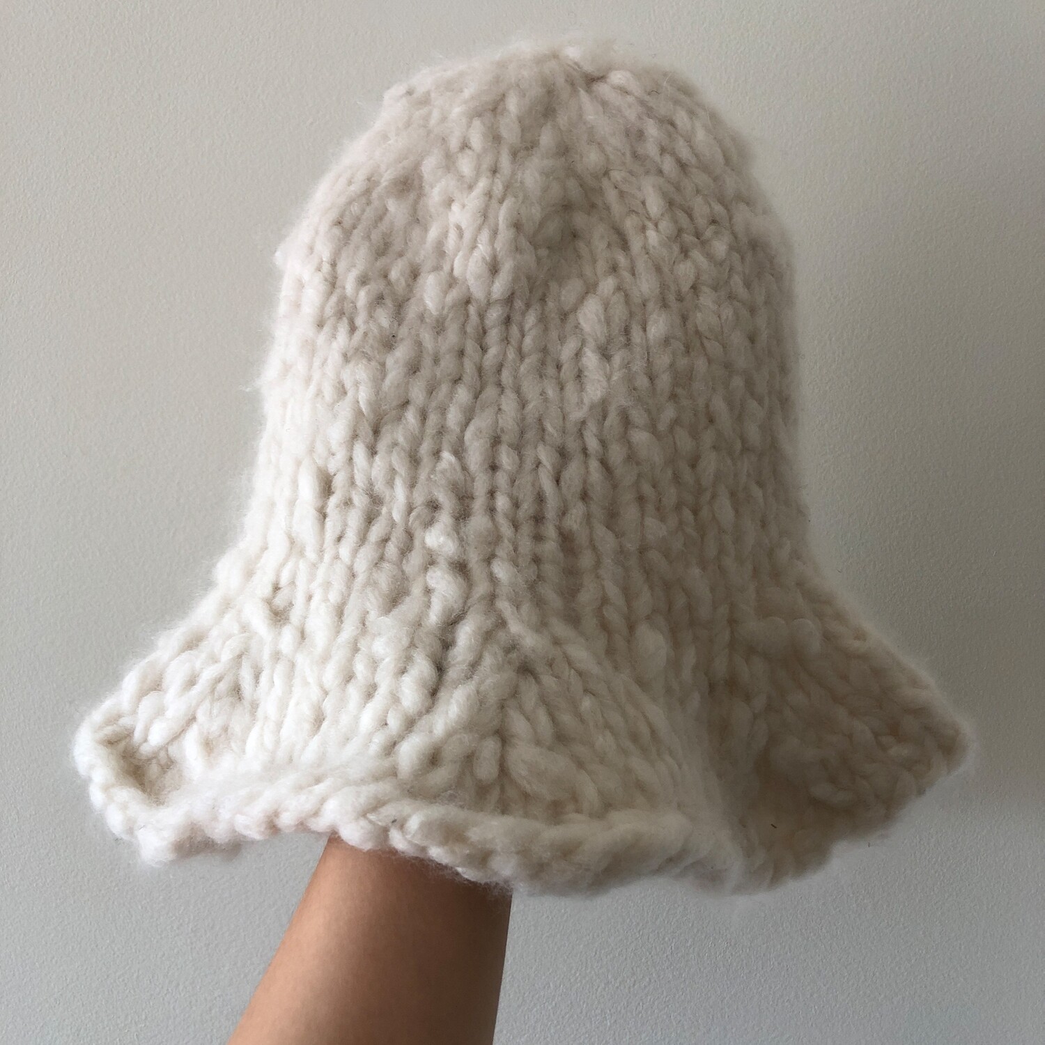 CLOUD BUCKET HAT