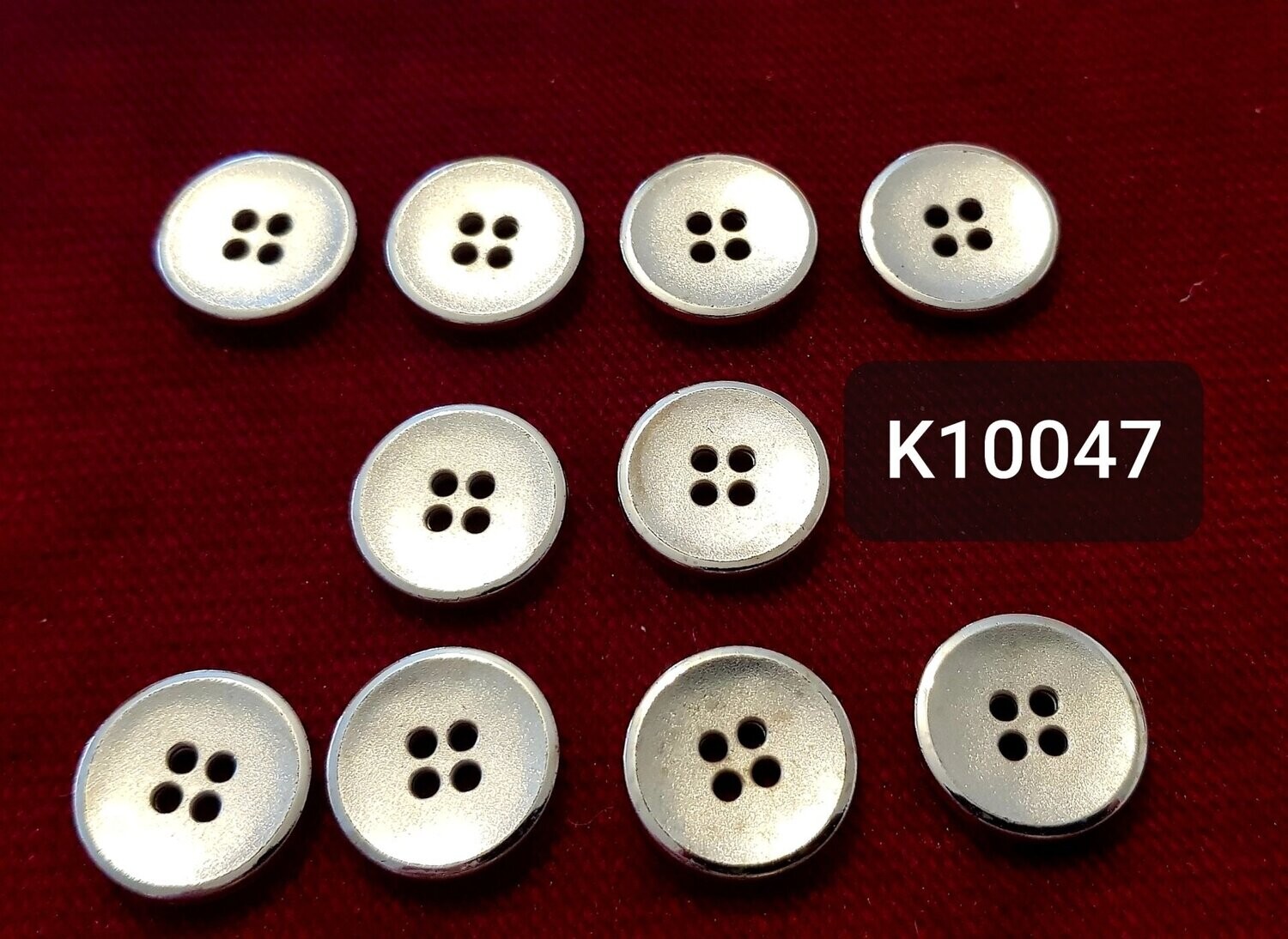10 Knöpfe Kunststoff silber, 20 mm, 4-Loch-Knopf