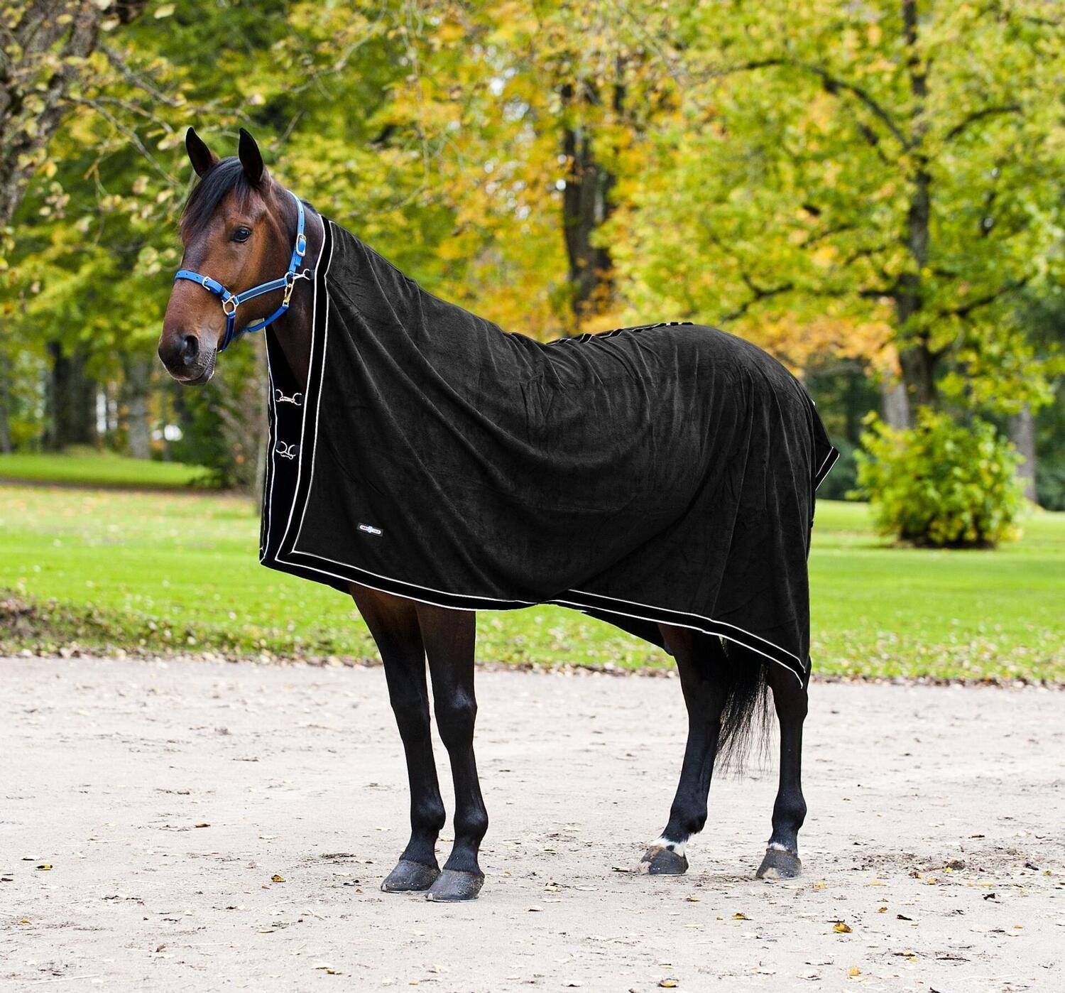 Pro Fleece Cooler