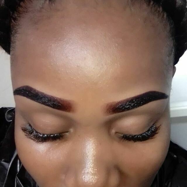 Brow Tinting