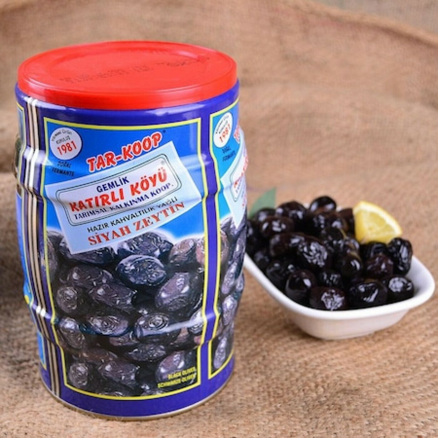Katırlı Gemlik Kahvaltılık Teneke Kutu Siyah Zeytin çekirdekli 800 gr.
