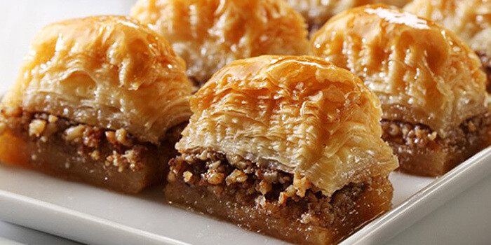 walnut baklawa