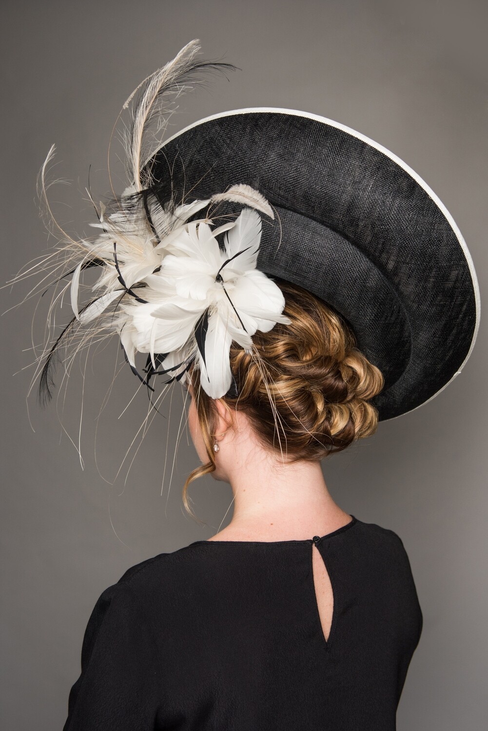 Giant Ascot Saucer (Available to be made in 60 colours)