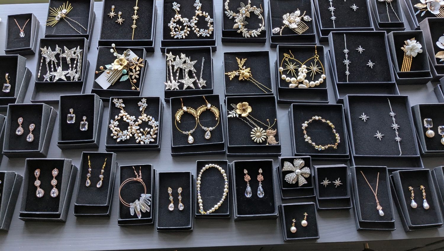 Sale Event Accessories