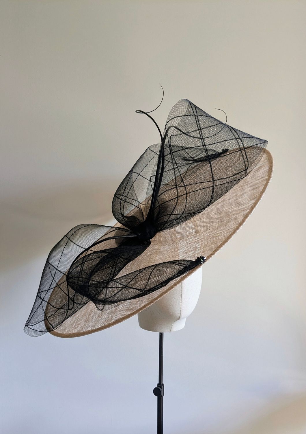 Black boater with veiling