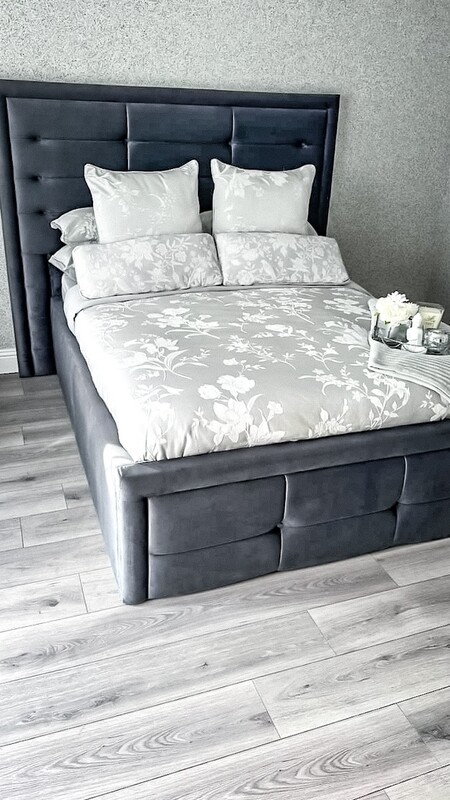 Square bed frame (with 5ft high headboard)