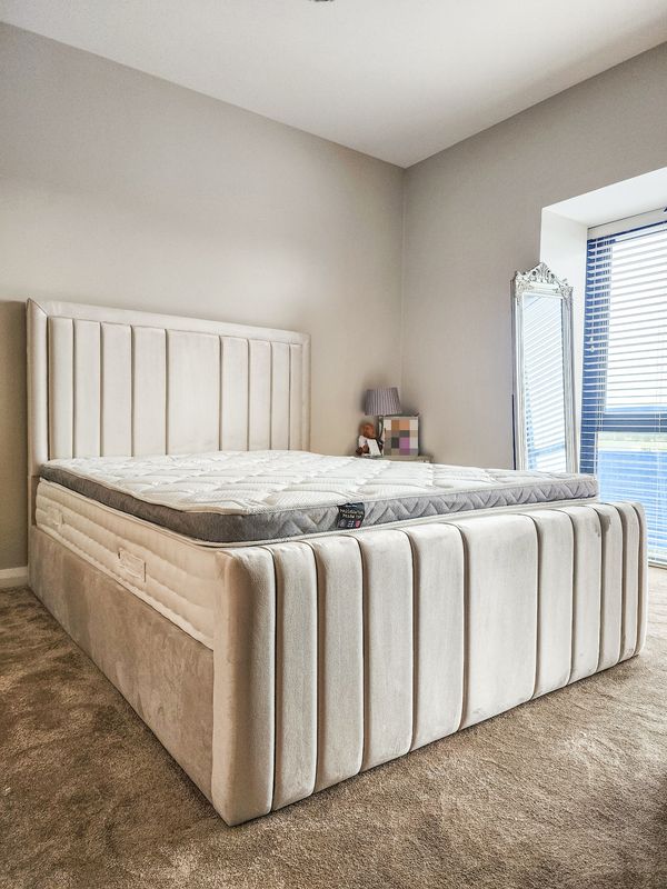 Eve bed frame