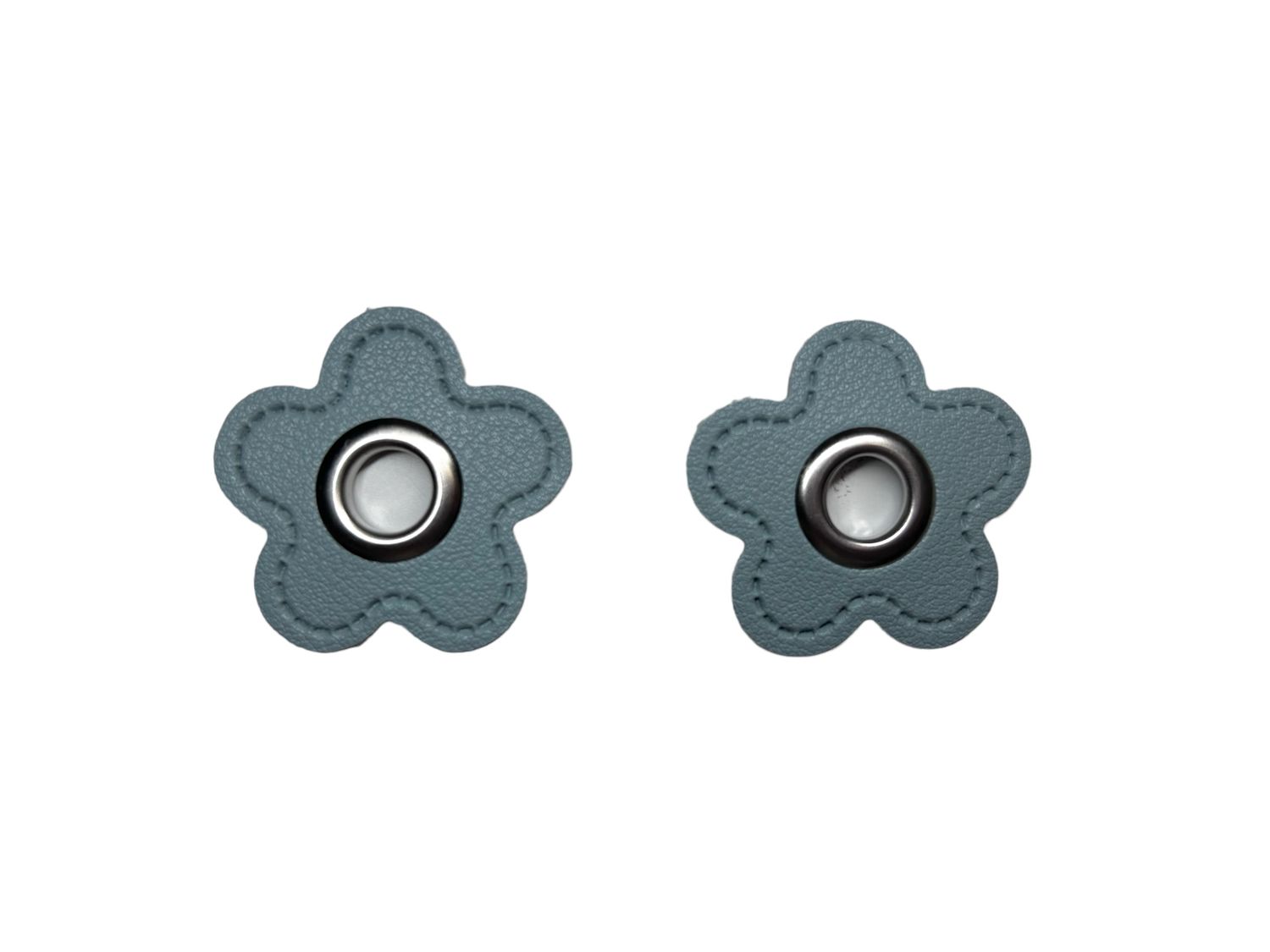 2er Kunstleder Patches mit Ösen Seegrün 8mm