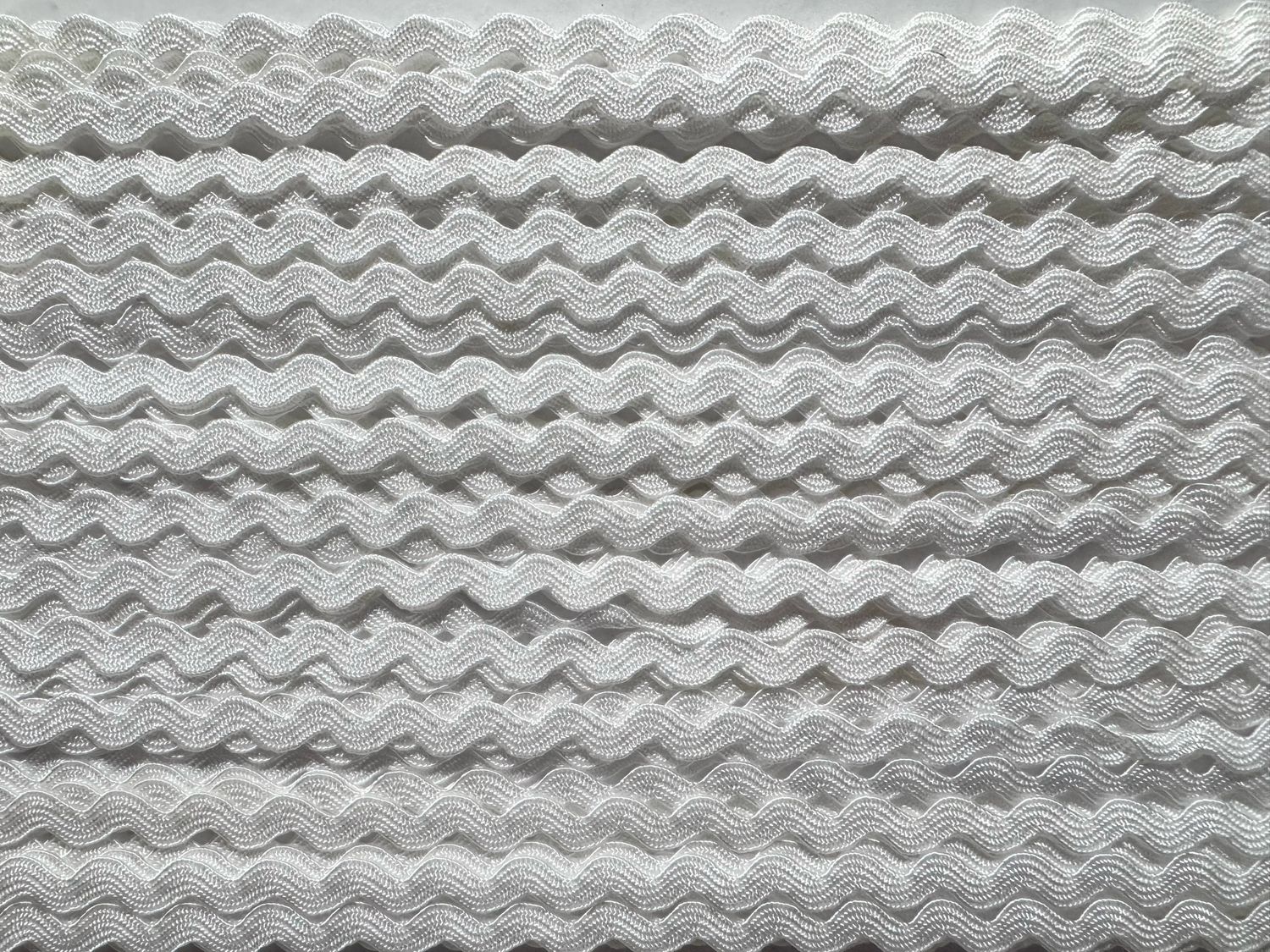 Zackenlitzen-Band Creme-Weiß, 4mm Zackenlitzen-Band Creme-Weiß, 4mm