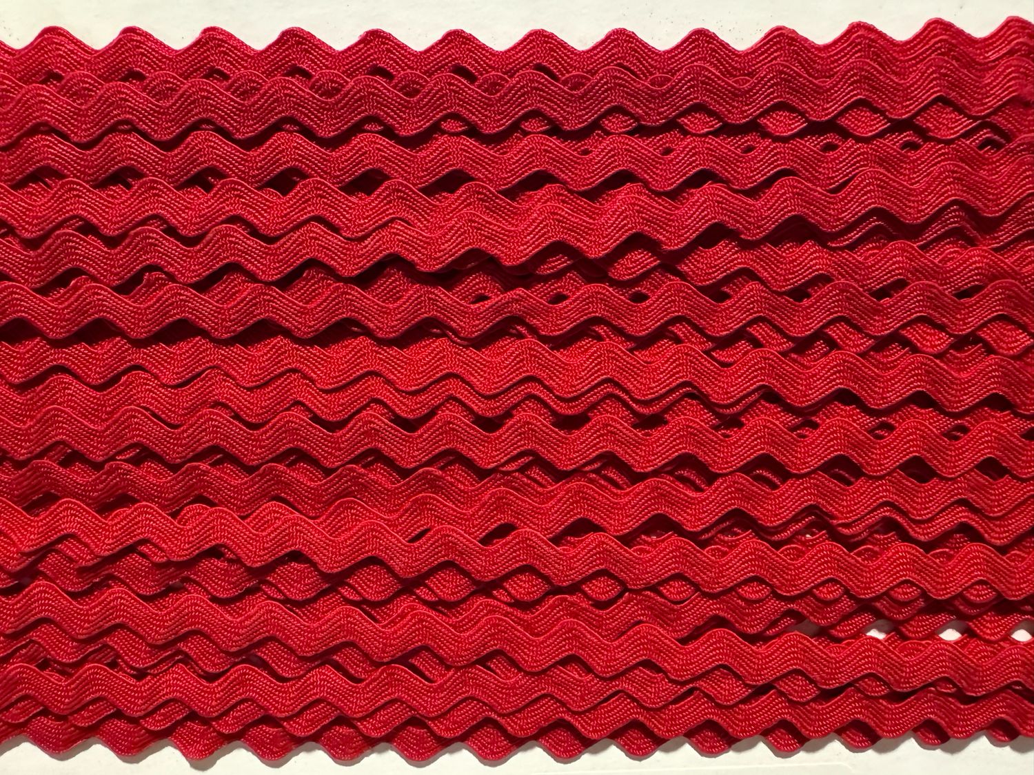 Zackenlitzen-Band Rot, 4mm Zackenlitzen-Band Rot, 4mm