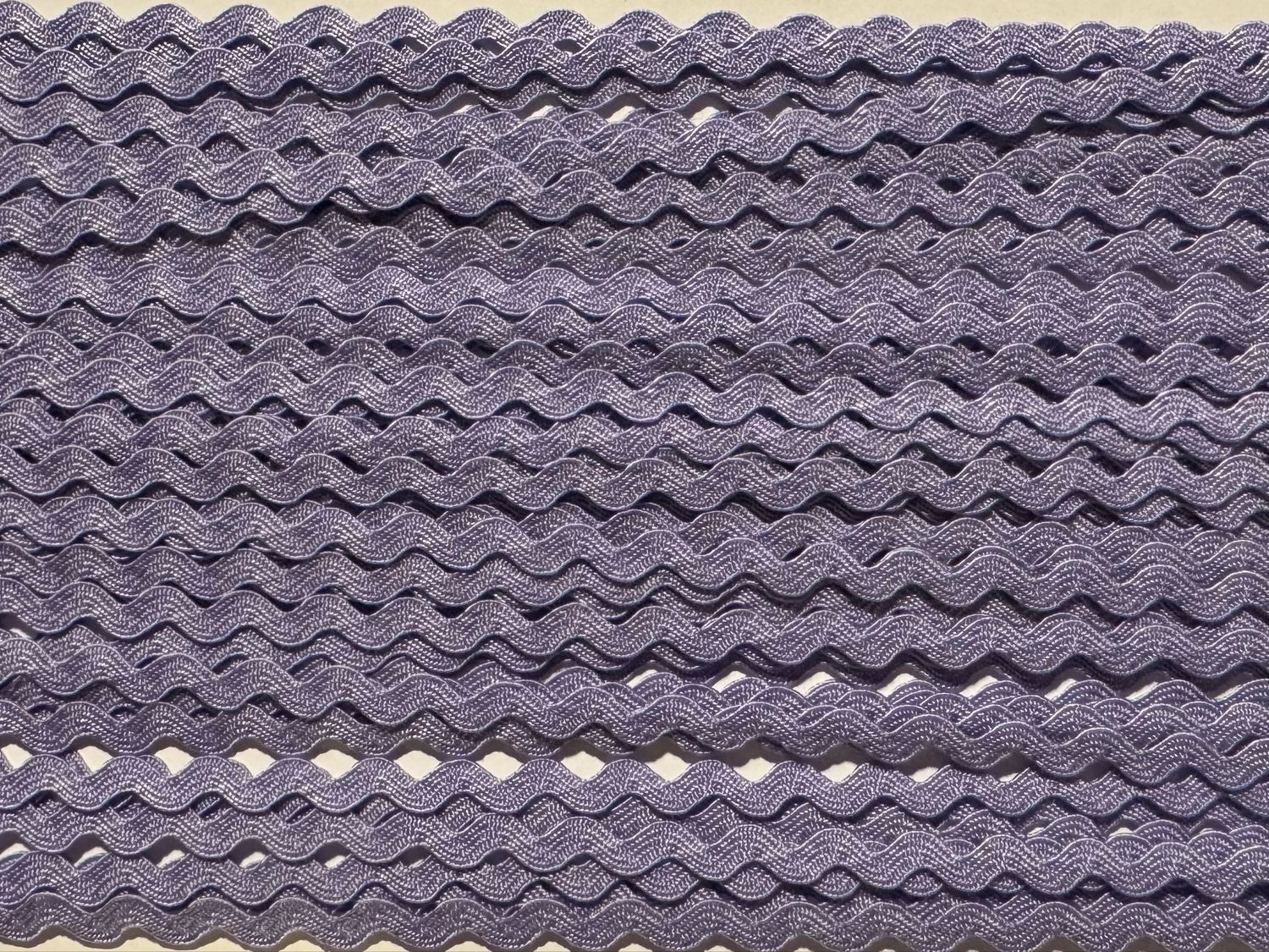 Zackenlitzen-Band Lila, 4mm Zackenlitzen-Band Lila, 4mm