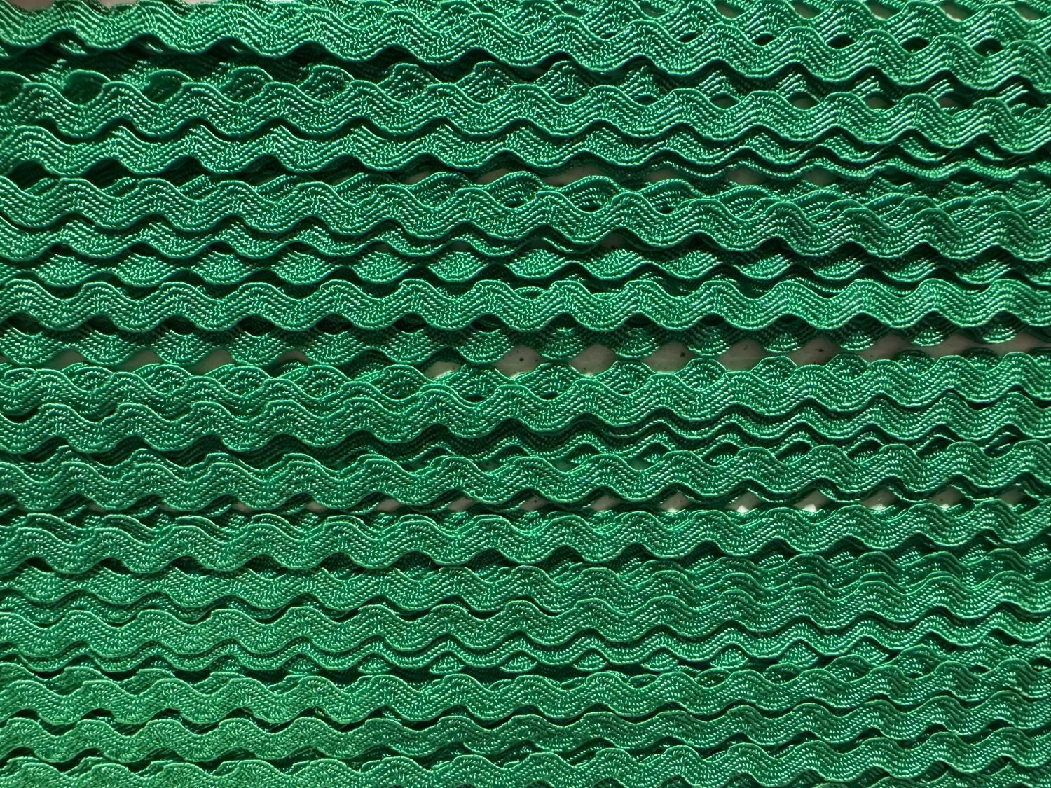 Zackenlitzen-Band Grün, 4mm Zackenlitzen-Band Grün, 4mm