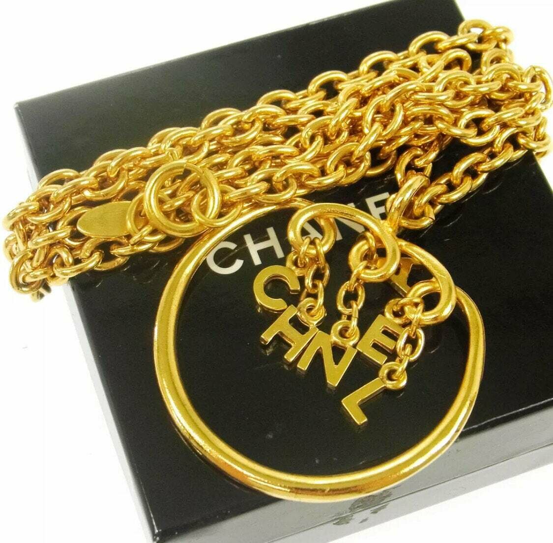 Vintage 90's CHANEL LOGO LETTERS Monogram Gold Plated Charm Necklace Choker  Jewelry