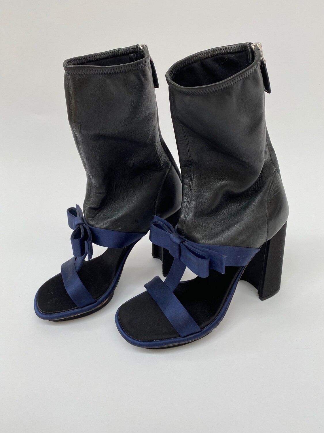 PRADA BLACK NAVY SOCK BOOTS WITH BOW DETAIL 37.5