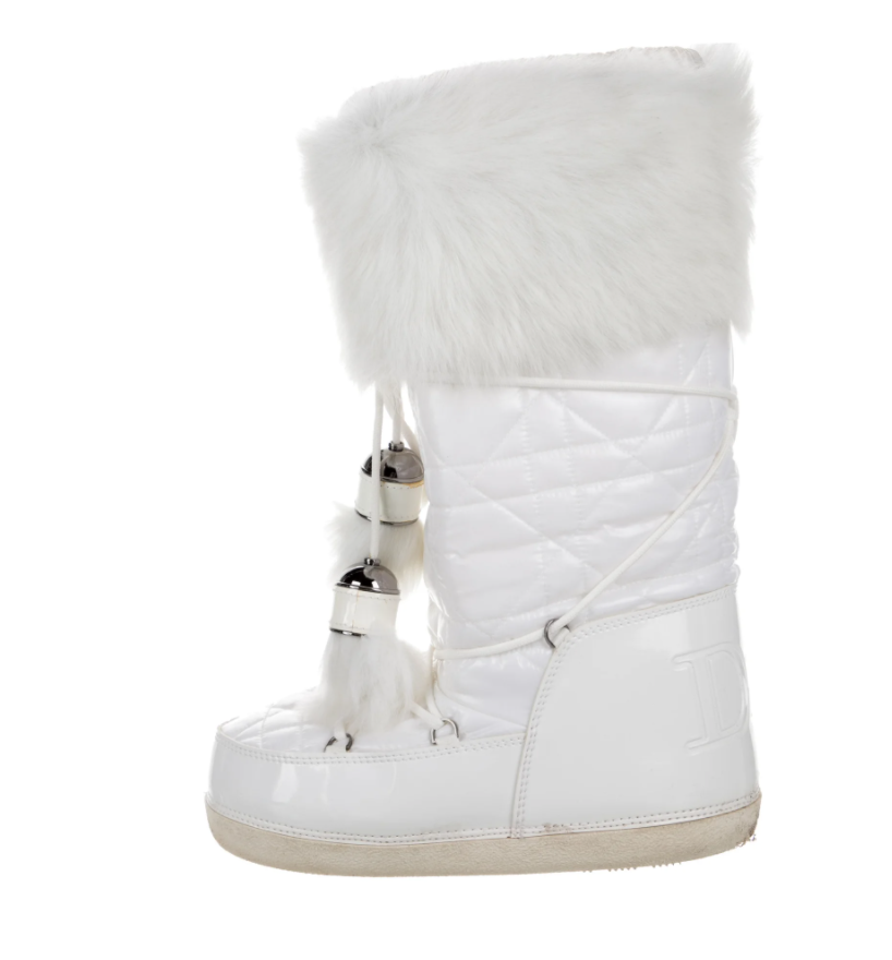 CHRISTIAN DIOR MONOGRAM LOGO White Fur Winter Ski Snow Insulated Waterproof Apres Ski Boots Moon Boots w Tassels us 8 - 9 / It 38-40