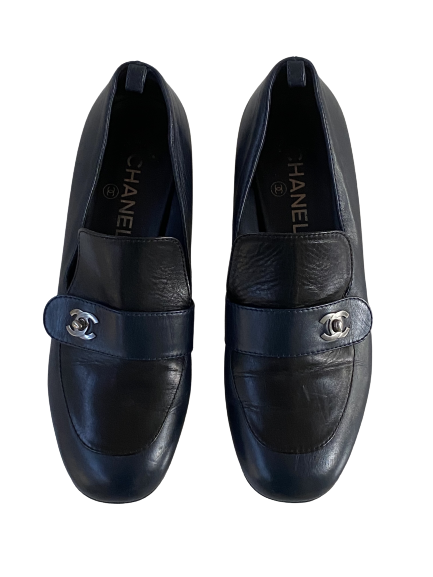 CHANEL CC SILVER TURNLOCK NAVY BLACK LEATHER LOAFERS IT 38.5