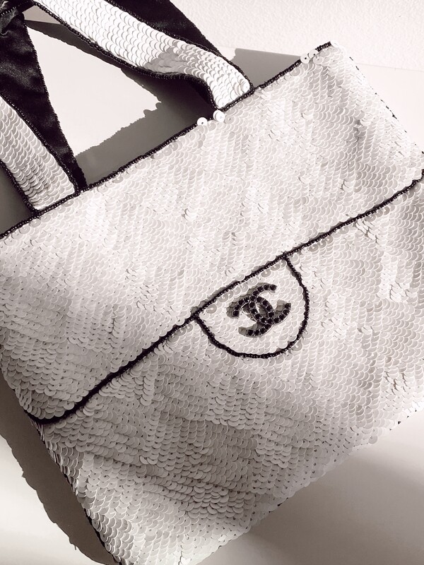 CHANEL VINTAGE SEQUIN TROMPE L&#39;OEIL MINI TOTE BAG