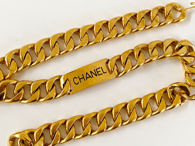CHANEL VINTAGE THICK GOLD CHAIN ID LETTER BELT