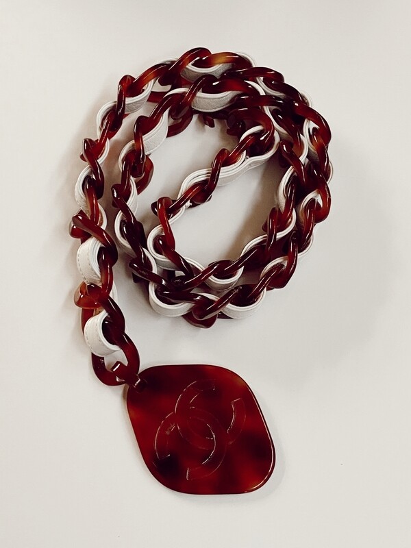 CHANEL VINTAGE 1994 CC TORTOISE CHAIN AND LEATHER BELT