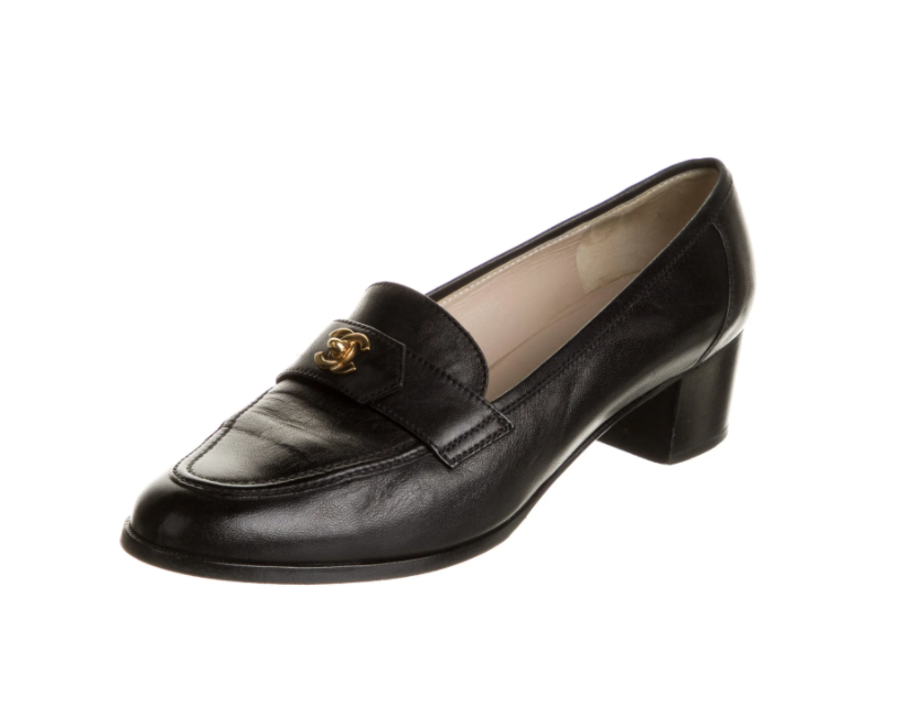 CHANEL CC GOLD TURNLOCK BLACK LEATHER LOAFERS IT 40.5