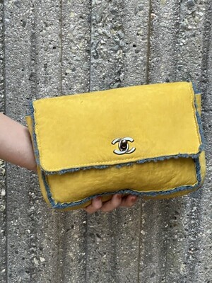CHANEL CC TURNLOCK YELLOW SUEDE LEATHER SHEARLING FLAP CLUTCH