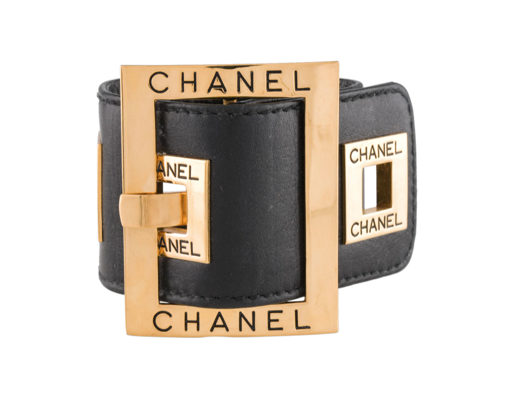 CHANEL VINTAGE BLACK LEATHER LOGO BUCKLE BRACELET