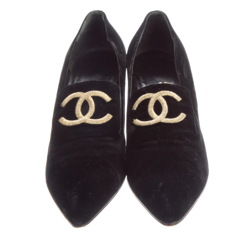 CHANEL CC LOGO VINTAGE HEELS BLACK VELVET IT 40.5