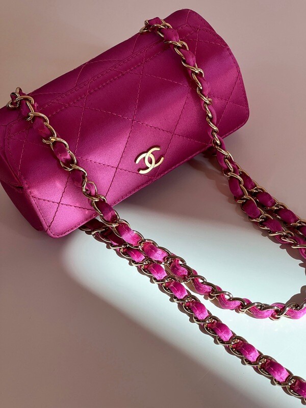 CHANEL PINK QUILTED SATIN MINI BARREL CC FLAP BAG