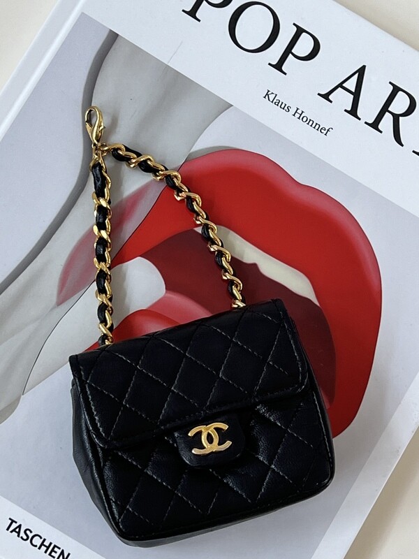 CHANEL VINTAGE CC BLACK LEATHER MICRO MINI CHAIN BELT BAG PURSE CHARM ACCESSORY