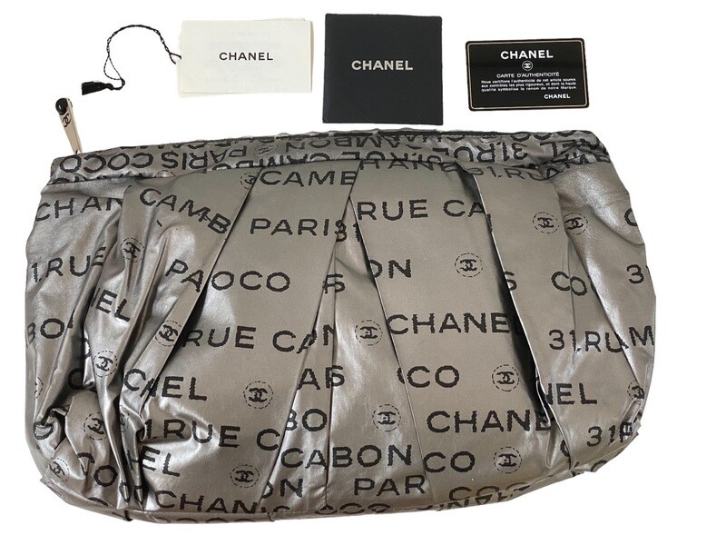 VINTAGE CHANEL CC RUE CAMBON BLACK SILVER XXL CLUTCH BAG