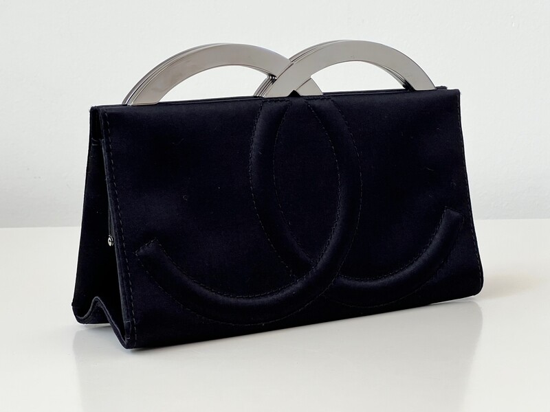 RARE CHANEL BLACK SATIN SILVER FRAMED CLUTCH WITH CC LOGO FRAME CLOSURE