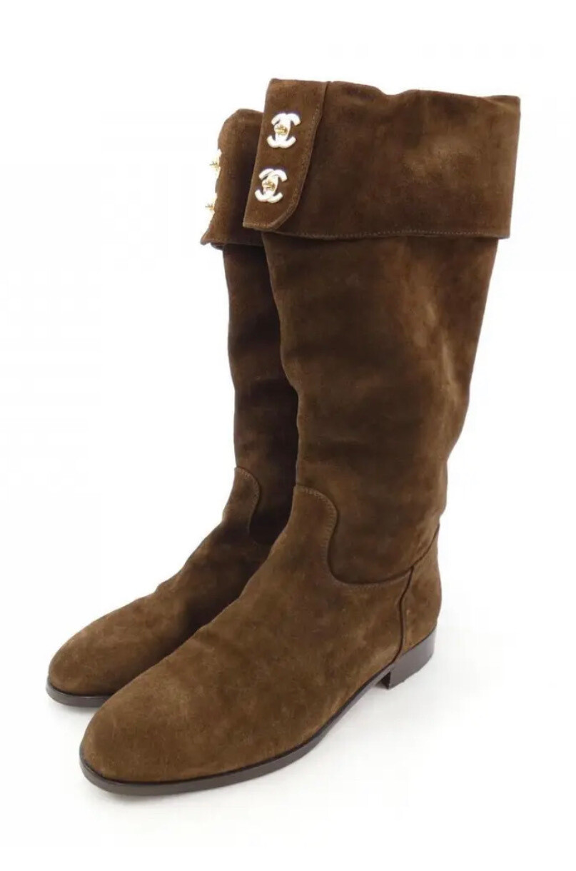 CHANEL VINTAGE CC TURNLOCK BROWN SUEDE TALL RIDING BOOTS IT 37 / US 6 - 6.5