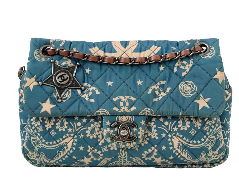 CHANEL CC PARIS DALLAS BANDANA PRINT FLAP DOUBLE CHAIN SHOULDER BAG