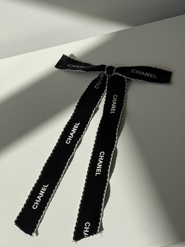 CHANEL 1994 VINTAGE LOGO EMBROIDERED RIBBON BROOCH PIN