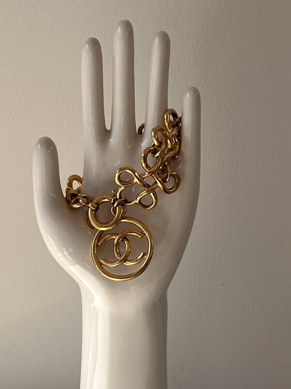 ​VINTAGE 1993 CHANEL CC CHARM GOLD CHAIN LINK BRACELET