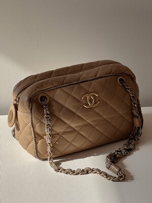 CHANEL CC BEIGE QUILTED CAMERA BOWLER BAG WITH TWEED TRIM